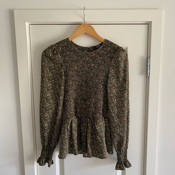 Long Sleeve Crewneck Floral Print Smocked Ruffle Hem Peplum Blouse - S - Picture 4 of 4